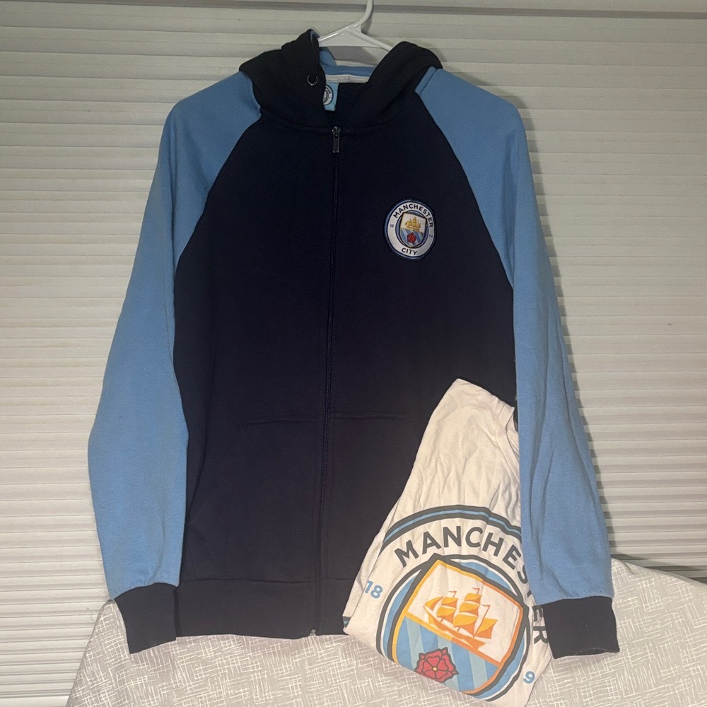 Manchester City Bundle: Blue Zip Hoodie and Tee Shirt